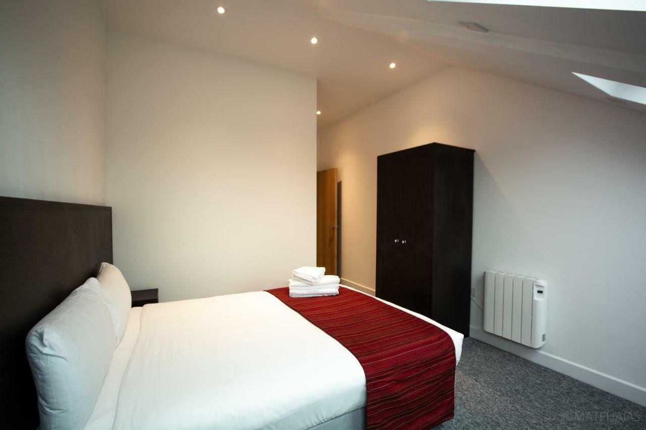Somerville Apartments London Heathrow Hillingdon kerület Kültér fotó