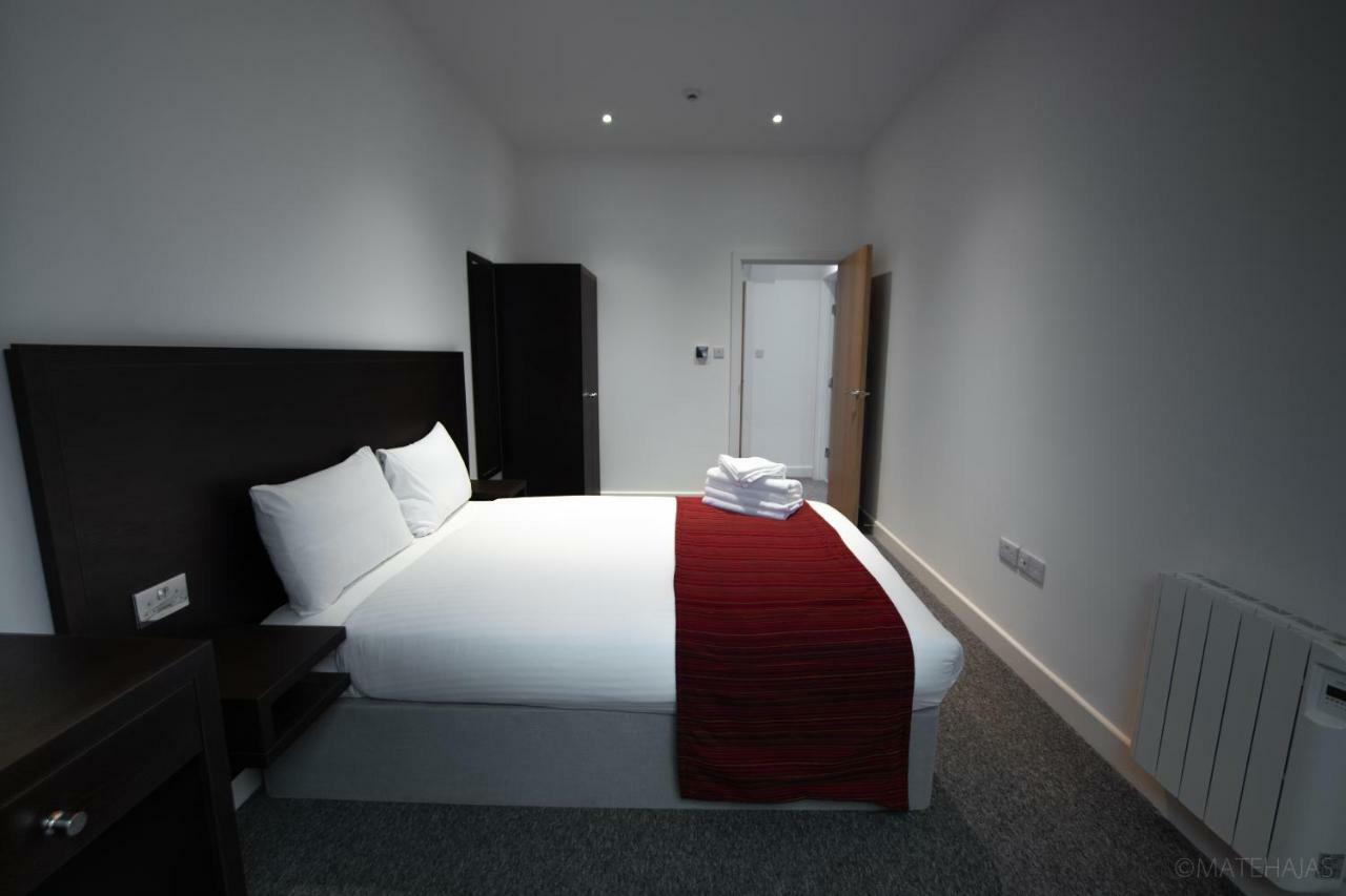 Somerville Apartments London Heathrow Hillingdon kerület Kültér fotó