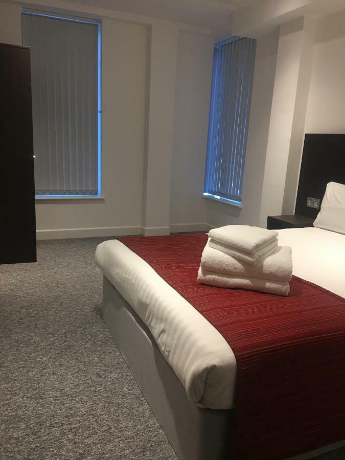Somerville Apartments London Heathrow Hillingdon kerület Kültér fotó
