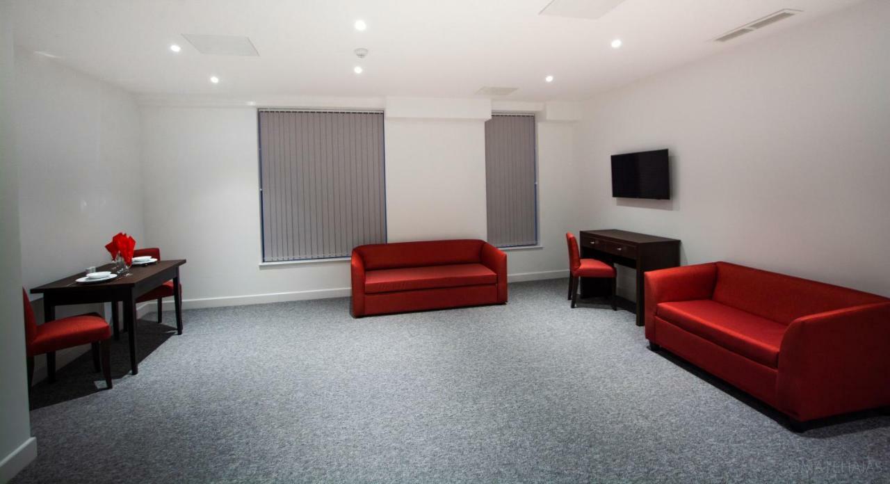 Somerville Apartments London Heathrow Hillingdon kerület Kültér fotó