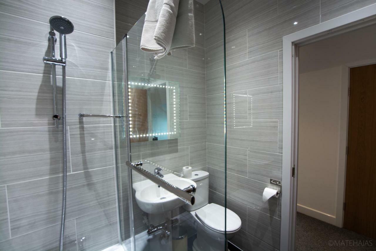 Somerville Apartments London Heathrow Hillingdon kerület Kültér fotó
